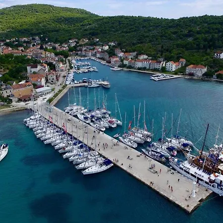 Holiday home House Zlatni Otok Zlarin